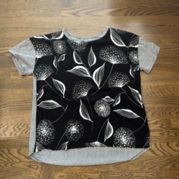 Anthropologie t.la T shirt top Women's size LARGE - Picture 1 of 3